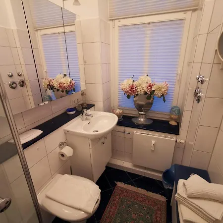 Apartment Friedrichstrasse 36 Friedrichstrasse 36, Whg 4 *